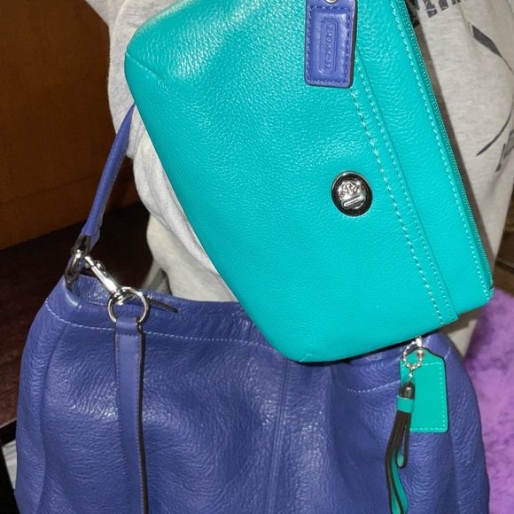 Coach Leather crossbody bag w/free matching wristlet - Picture 13 of 15